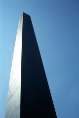 obelisk6.jpg (8939 Byte)