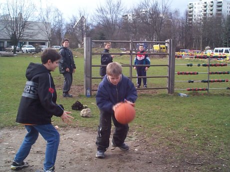 basketballspiel.jpg (48965 Byte)